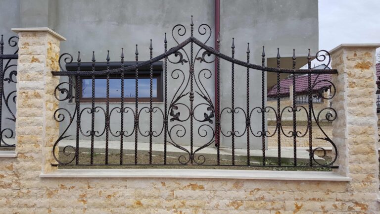 Deschide galeria proiectului